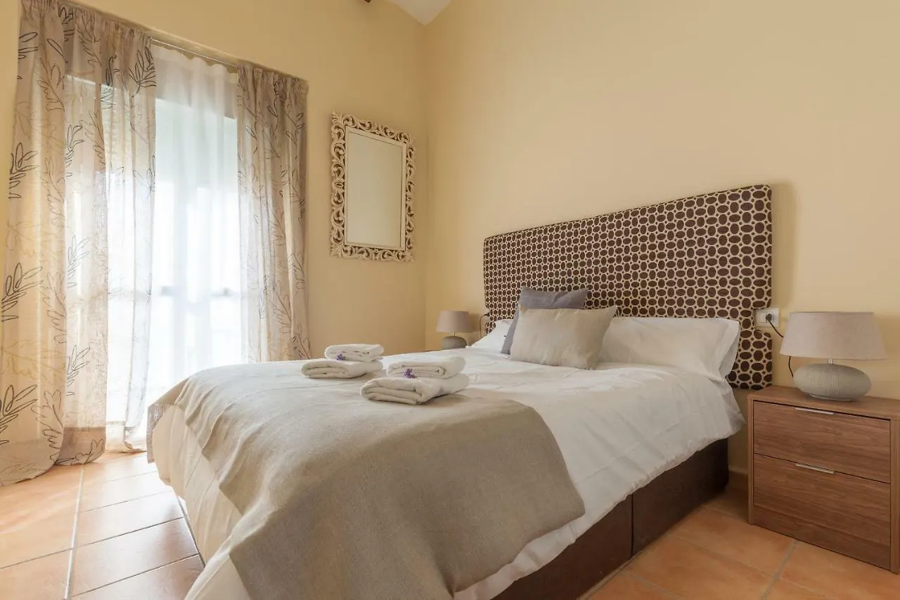 Sevilla Blossom Elegant And Bright 2 Rooms - 4Px