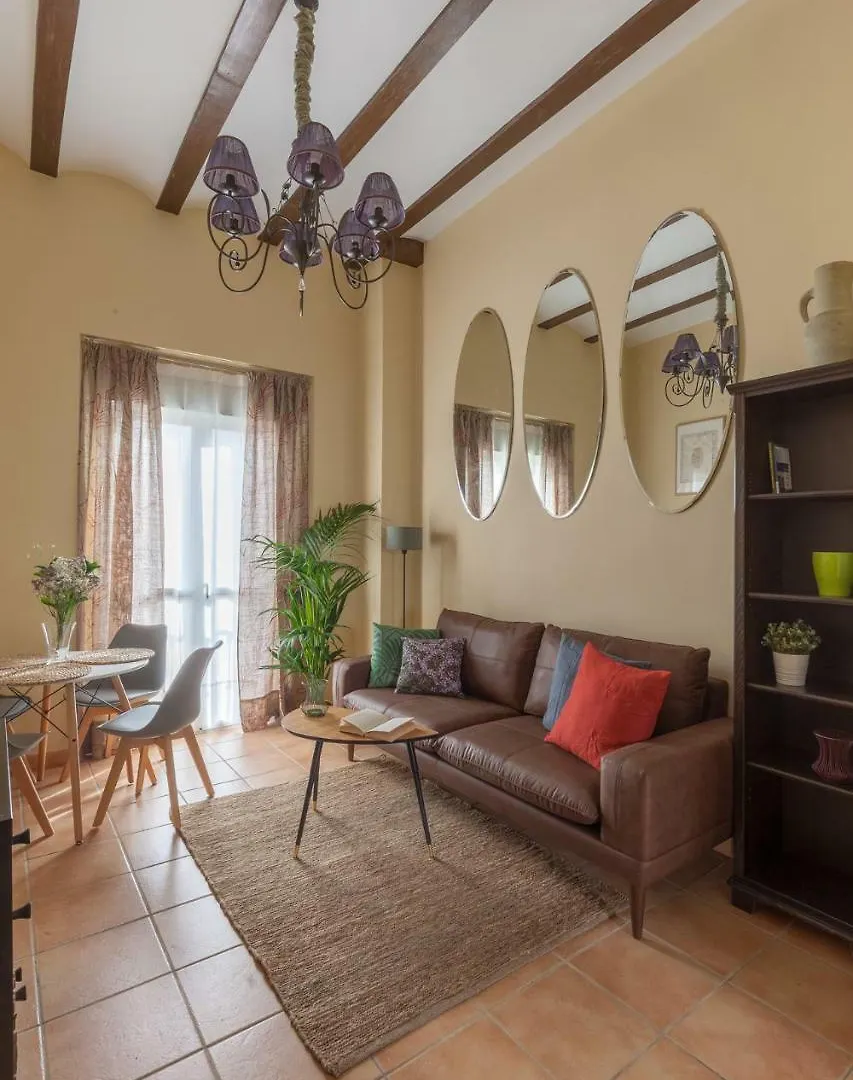 Sevilla Blossom Elegant And Bright 2 Rooms - 4Px